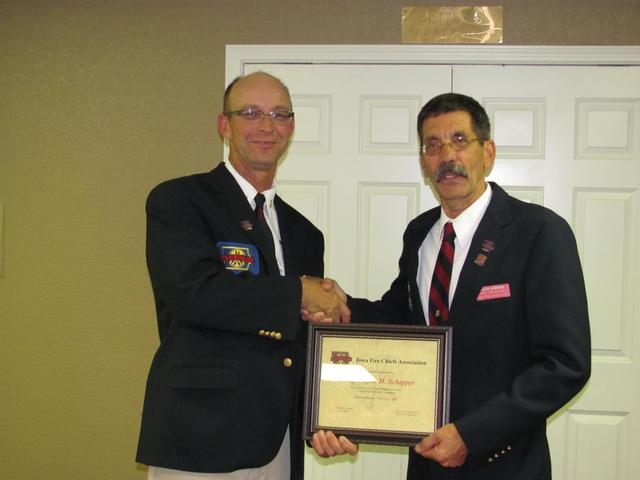 President Arnold and Wayne Schipper.